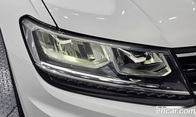 Volkswagen Tiguan 2020 2.0 автомат (гидро), миниатюра 8