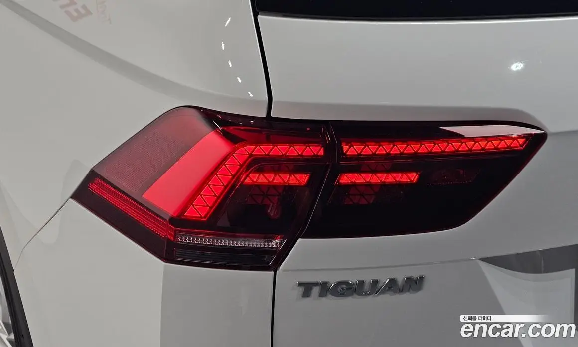 Volkswagen Tiguan 2020 2.0 автомат (гидро), фото 9