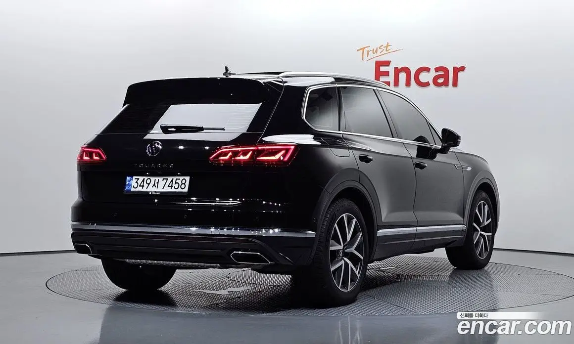 Volkswagen Touareg 2023 3.0 автомат (гидро), фото 2 Volkswagen Touareg 2023 3.0 автомат (гидро), фото 2