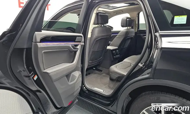 Volkswagen Touareg 2023 3.0 автомат (гидро), миниатюра 12