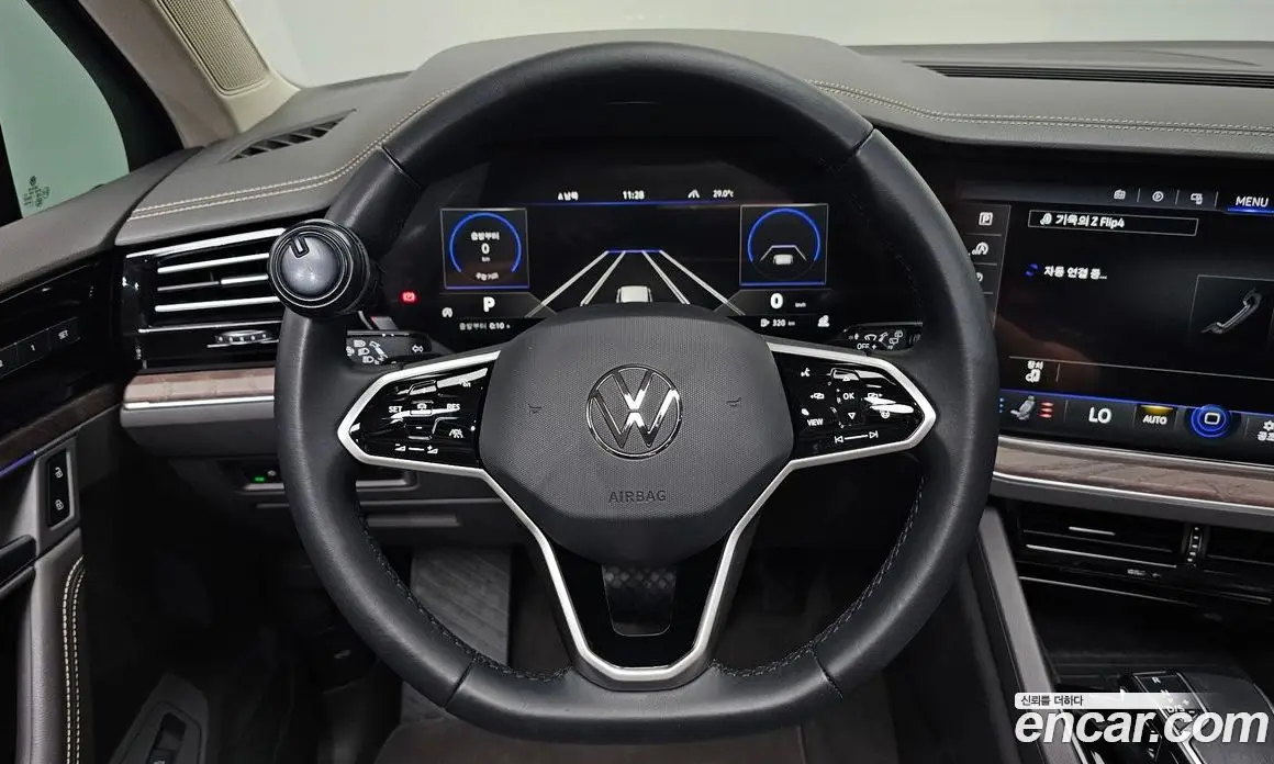 Volkswagen Touareg 2023 3.0 автомат (гидро), фото 13 Volkswagen Touareg 2023 3.0 автомат (гидро), фото 13