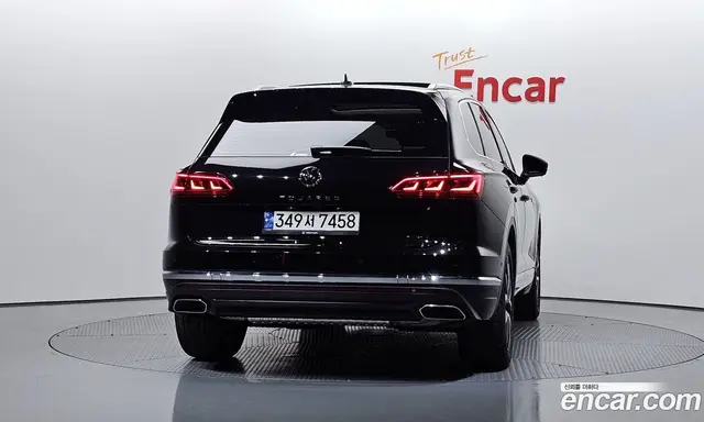Volkswagen Touareg 2023 3.0 автомат (гидро), миниатюра 4 Volkswagen Touareg 2023 3.0 автомат (гидро), миниатюра 4