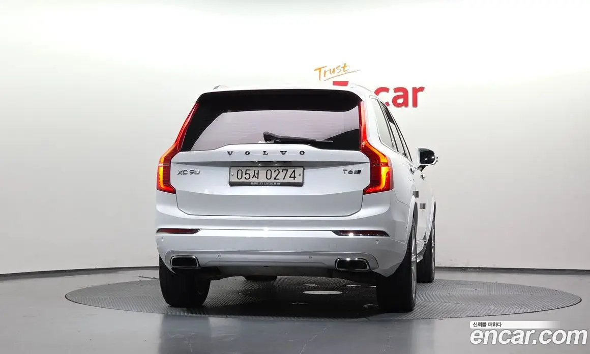 Volvo XC90 2016 2.0 автомат (гидро), фото 4 Volvo XC90 2016 2.0 автомат (гидро), фото 4