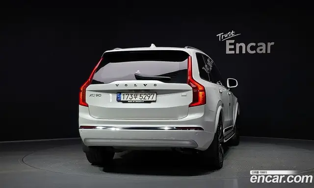 Volvo XC90 2022 2.0 автомат (гидро), миниатюра 4