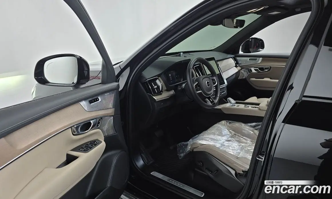 Volvo XC90 2025 2.0 автомат (гидро), фото 13 Volvo XC90 2025 2.0 автомат (гидро), фото 13