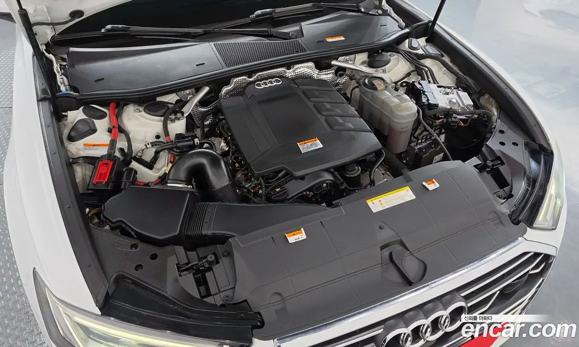 Audi A6 2021 2.0 автомат (гидро), фото 6