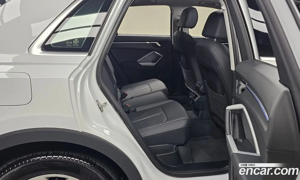 Audi Q3 2025 2.0 автомат (гидро), фото 17