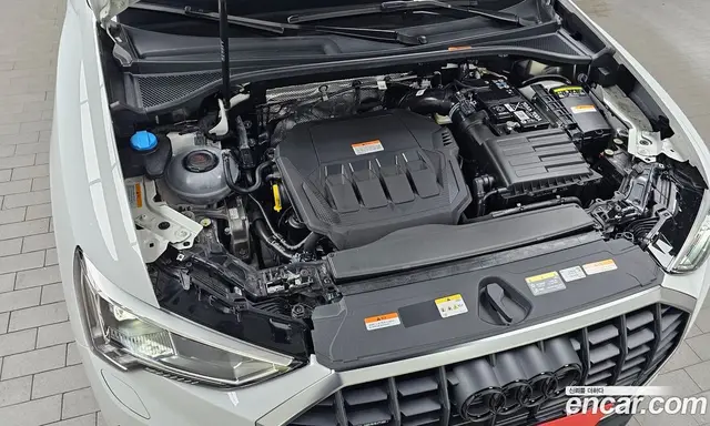 Audi Q3 2025 2.0 автомат (гидро), миниатюра 6
