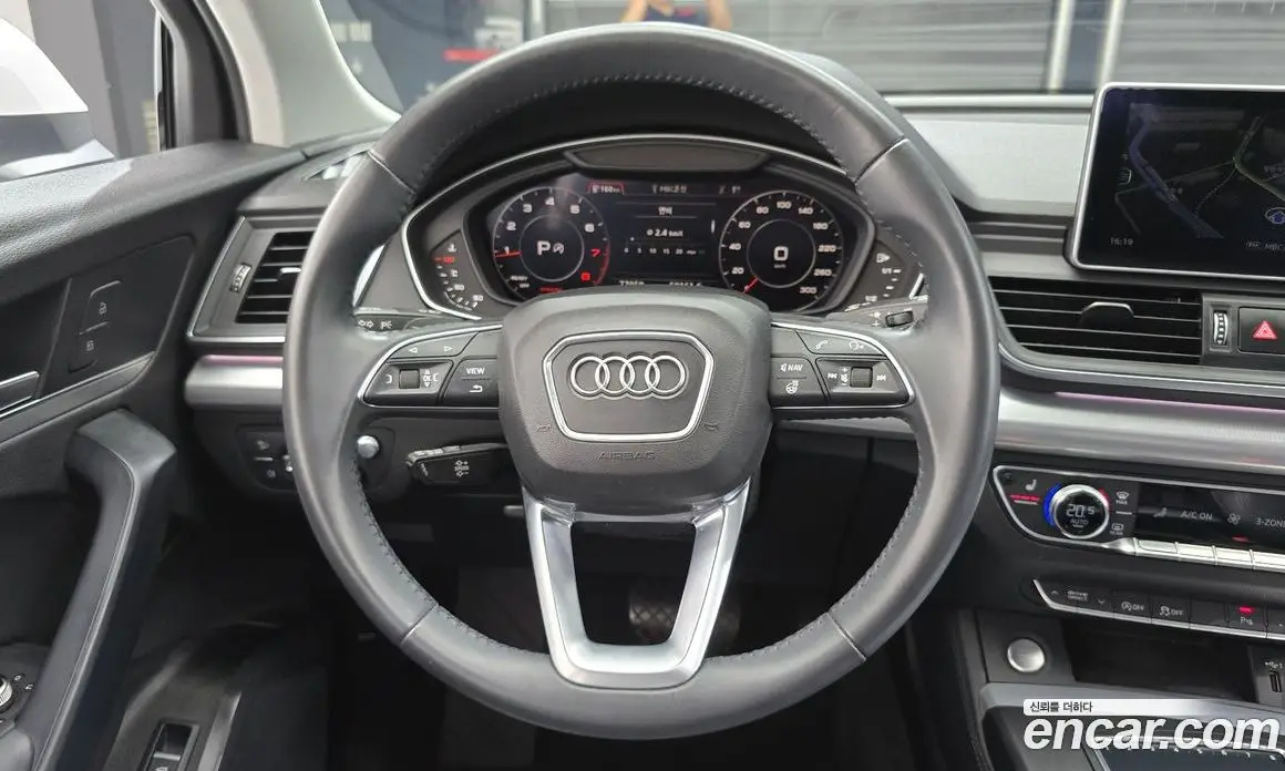 Audi Q5 2020 2.0 автомат (гидро), фото 19
