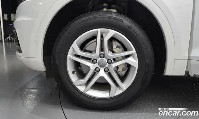 Audi Q5 2020 2.0 автомат (гидро), миниатюра 5