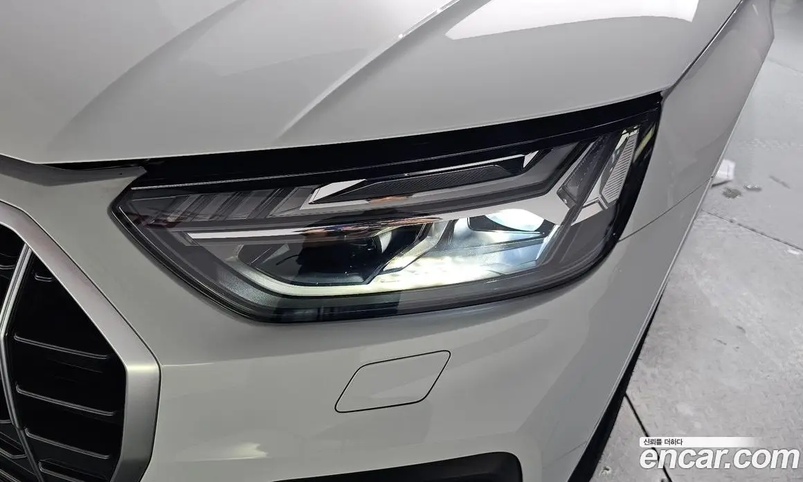 Audi Q5 2024 2.0 автомат (гидро), фото 7