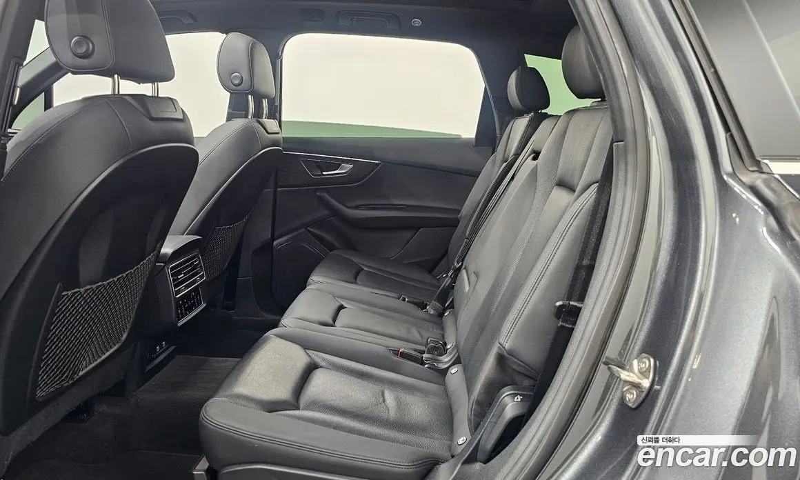 Audi Q7 2021 3.0 автомат (гидро), фото 15
