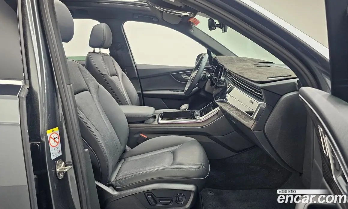Audi Q7 2021 3.0 автомат (гидро), фото 16
