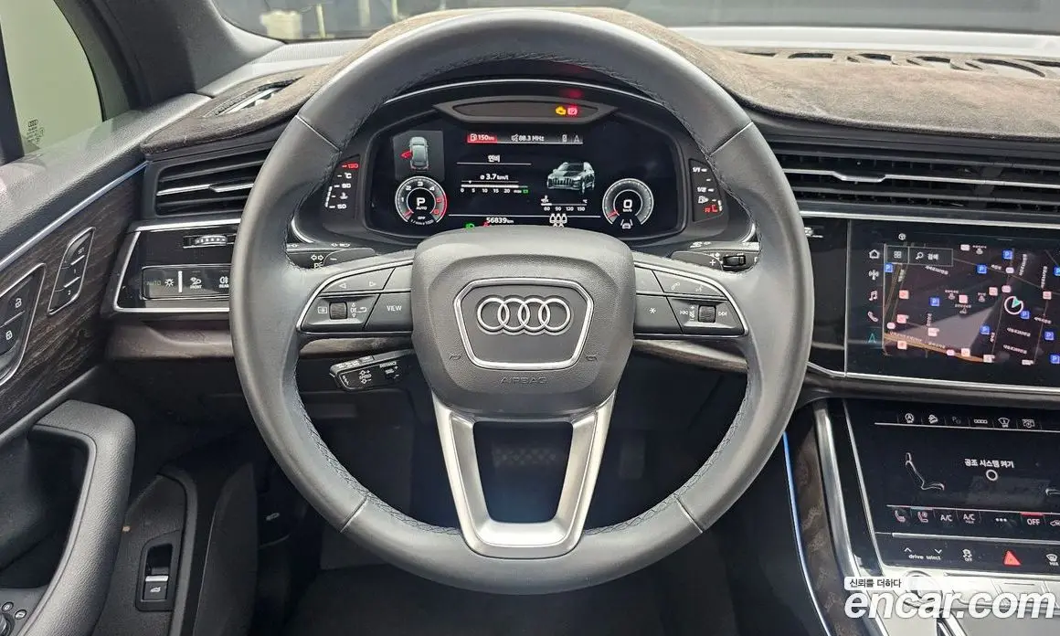 Audi Q7 2021 3.0 автомат (гидро), фото 18