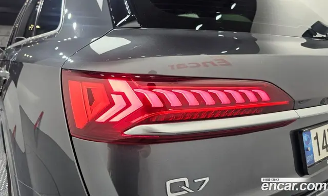 Audi Q7 2021 3.0 автомат (гидро), миниатюра 8