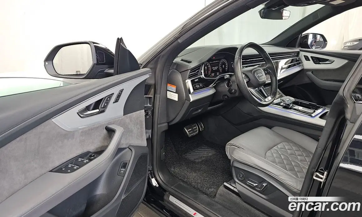 Audi Q8 2021 3.0 автомат (гидро), фото 13