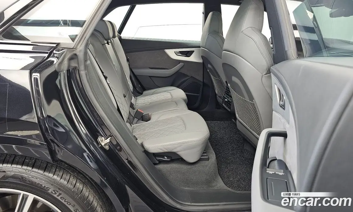 Audi Q8 2021 3.0 автомат (гидро), фото 18