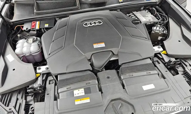 Audi Q8 2021 3.0 автомат (гидро), миниатюра 6