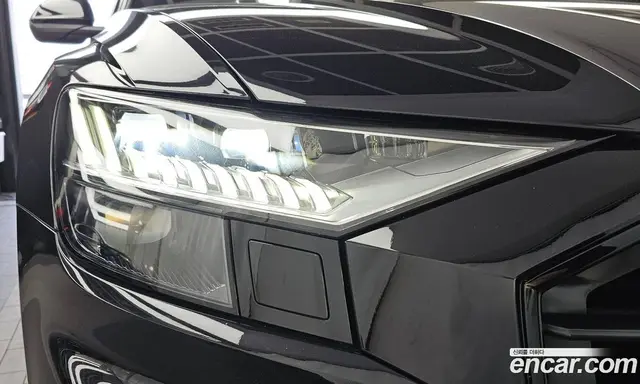 Audi Q8 2021 3.0 автомат (гидро), миниатюра 8