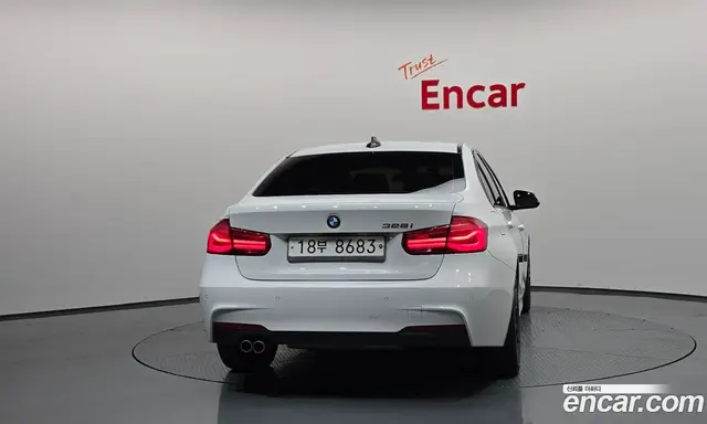 BMW 3 серия 2016 2.0 автомат (гидро), миниатюра 4 BMW 3 серия 2016 2.0 автомат (гидро), миниатюра 4