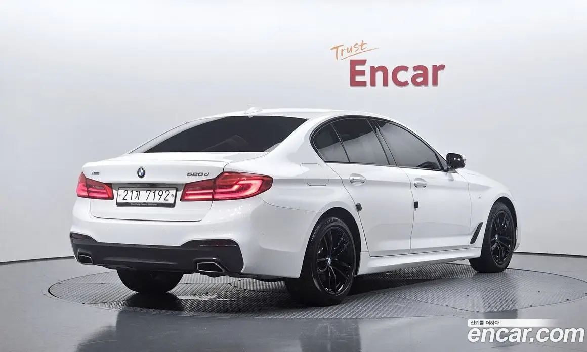 BMW 5 серия 2017 2.0 автомат (гидро), фото 2 BMW 5 серия 2017 2.0 автомат (гидро), фото 2