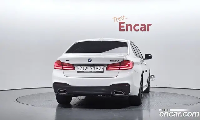 BMW 5 серия 2017 2.0 автомат (гидро), миниатюра 4 BMW 5 серия 2017 2.0 автомат (гидро), миниатюра 4