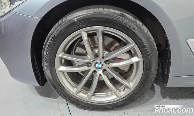 BMW 5 серия 2018 2.0 автомат (гидро), миниатюра 5