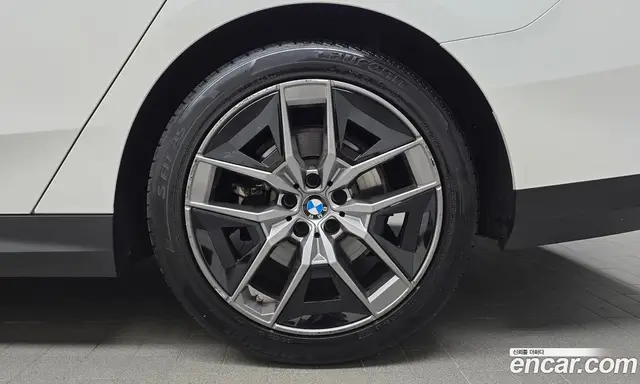 BMW 5 серия 2023 2.0 автомат (гидро), миниатюра 7