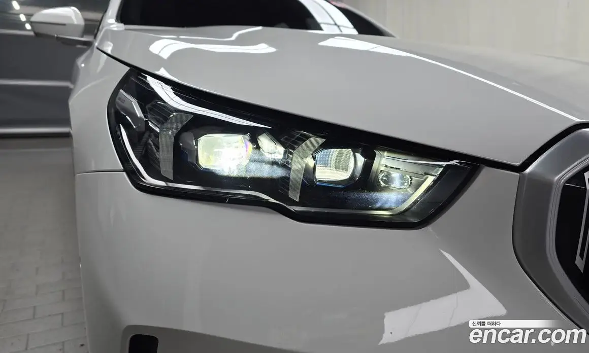 BMW 5 серия 2023 2.0 автомат (гидро), фото 8