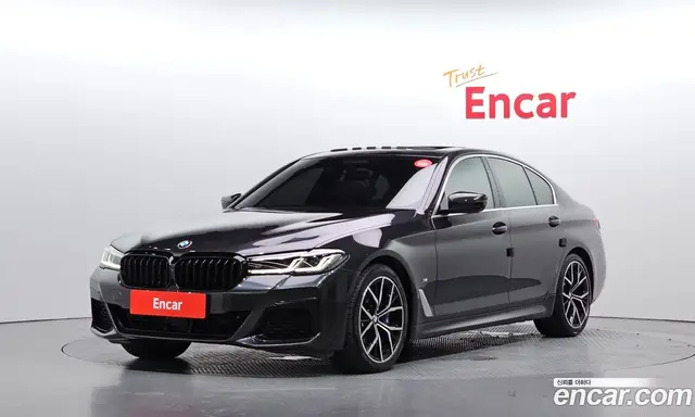 BMW 5 серия, 2023, 82 542 км