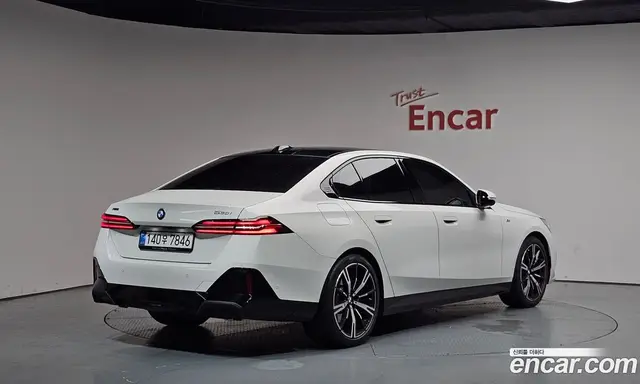 BMW 5 серия, 2025, 3 259 км
