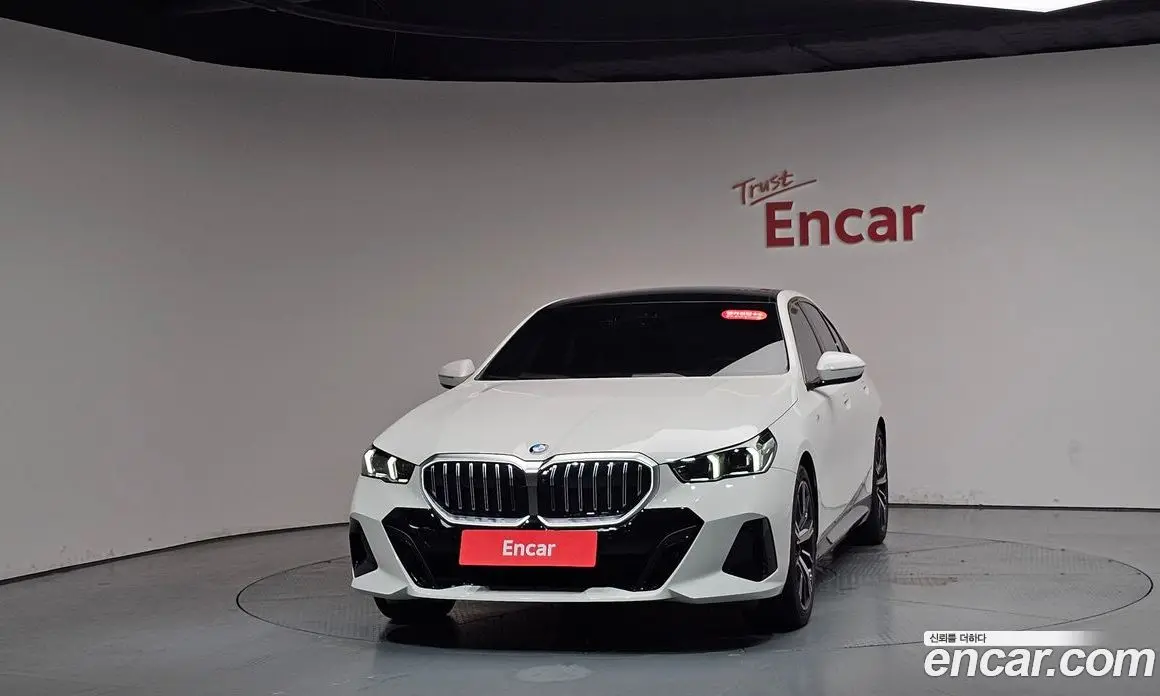 BMW 5 серия 2025 2.0 автомат (гидро), фото 2 BMW 5 серия 2025 2.0 автомат (гидро), фото 2