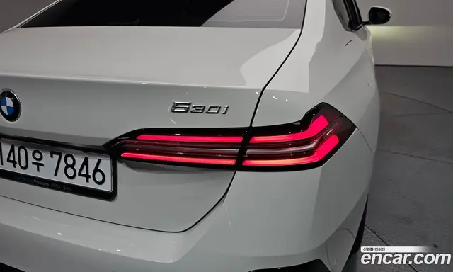 BMW 5 серия 2025 2.0 автомат (гидро), миниатюра 8 BMW 5 серия 2025 2.0 автомат (гидро), миниатюра 8