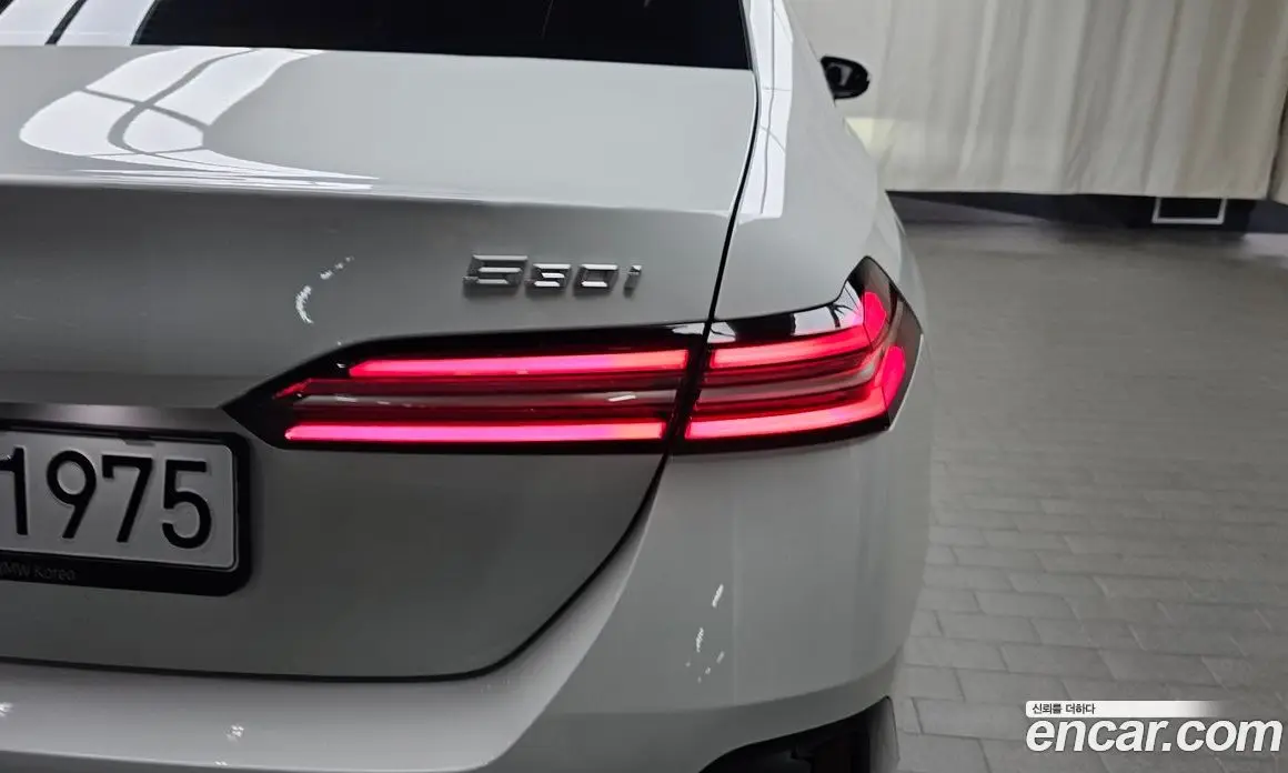 BMW 5 серия 2025 2.0 автомат (гидро), фото 8
