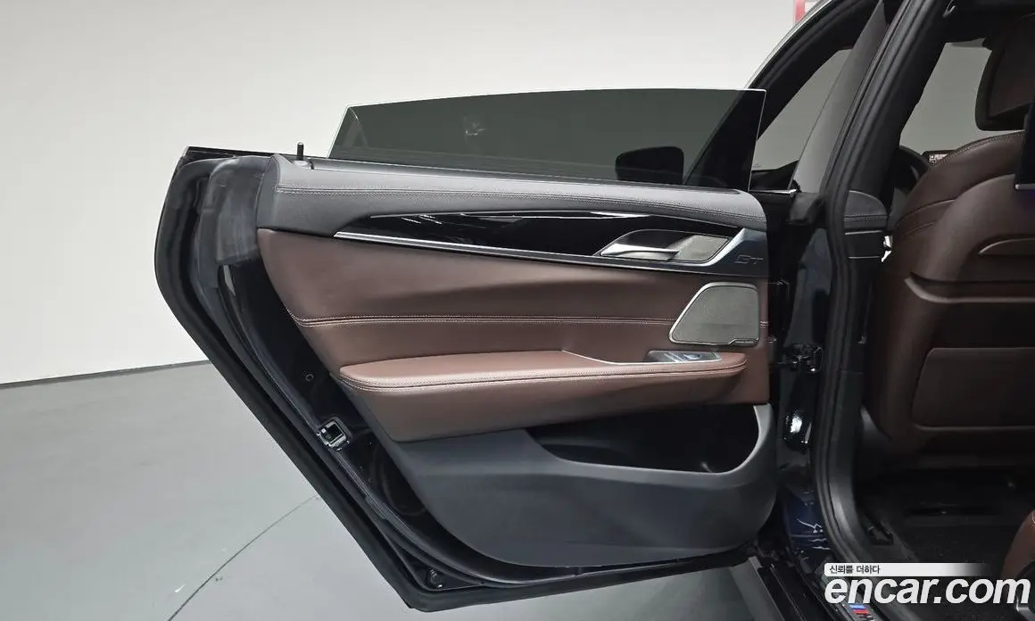 BMW 6 серия 2021 3.0 автомат (гидро), фото 14
