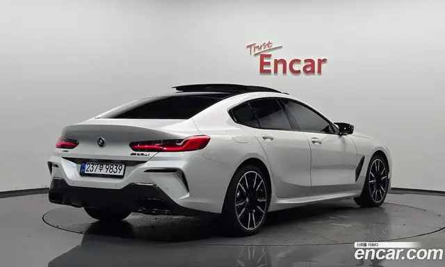 BMW 8 серия, 2025, 7 932 км