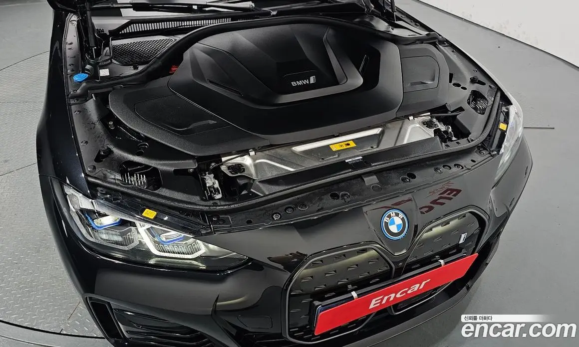 BMW i4 2022 0.2 автомат (гидро), фото 6