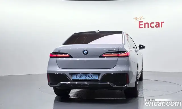 BMW i7 2023 0.3 автомат (гидро), миниатюра 4