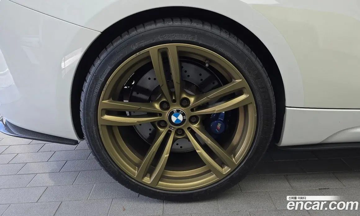 BMW M2 2017 3.0 автомат (гидро), фото 5 BMW M2 2017 3.0 автомат (гидро), фото 5