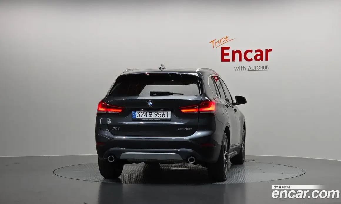 BMW X1 2022 2.0 автомат (гидро), фото 4