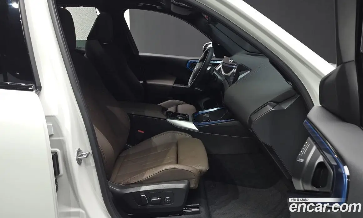 BMW X3 2025 2.0 автомат (гидро), фото 18 BMW X3 2025 2.0 автомат (гидро), фото 18