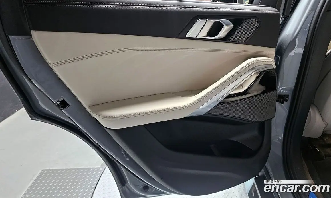 BMW X6 2025 3.0 автомат (гидро), фото 15