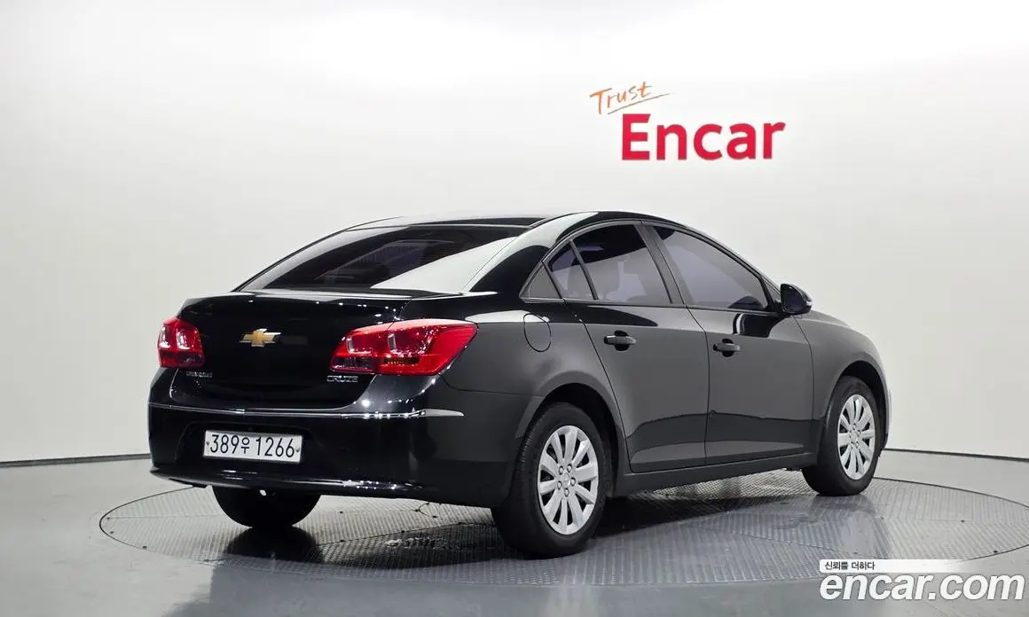 Chevrolet Cruze 2015 1.8 автомат (гидро), фото 2 Chevrolet Cruze 2015 1.8 автомат (гидро), фото 2