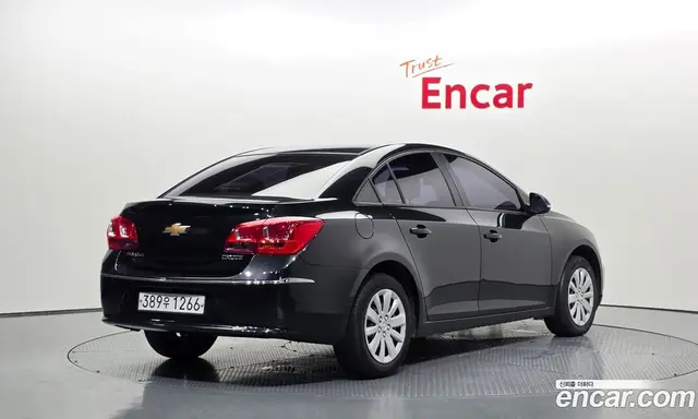 Chevrolet Cruze 2015 1.8 автомат (гидро), миниатюра 2 Chevrolet Cruze 2015 1.8 автомат (гидро), миниатюра 2