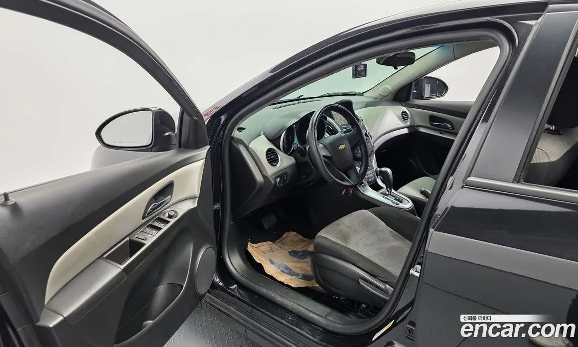Chevrolet Cruze 2015 1.8 автомат (гидро), фото 13 Chevrolet Cruze 2015 1.8 автомат (гидро), фото 13