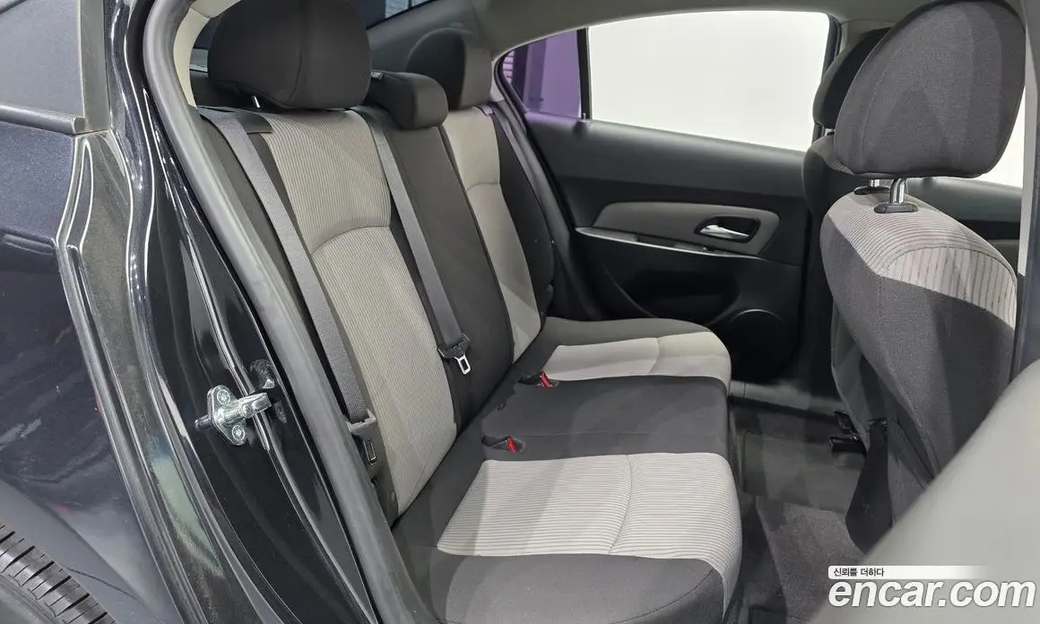 Chevrolet Cruze 2015 1.8 автомат (гидро), фото 18 Chevrolet Cruze 2015 1.8 автомат (гидро), фото 18