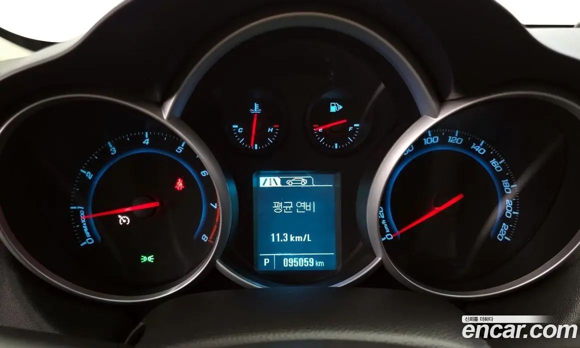 Chevrolet Cruze 2016 1.8 автомат (гидро), фото 11