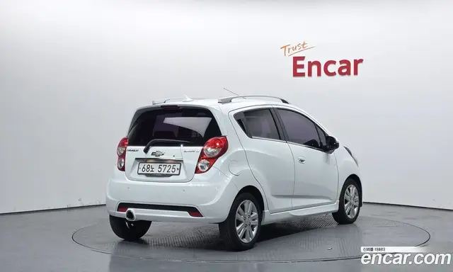 Chevrolet Spark 2015 1.0 автомат (гидро), миниатюра 2