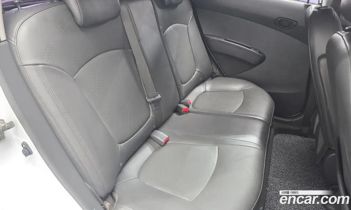 Chevrolet Spark 2015 1.0 автомат (гидро), фото 13