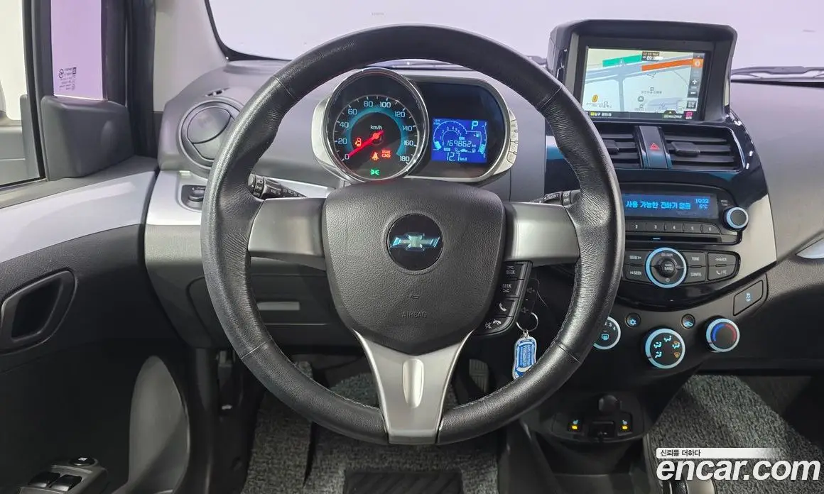 Chevrolet Spark 2015 1.0 автомат (гидро), фото 14